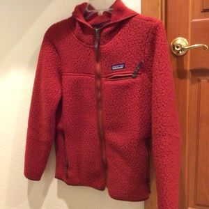 Patagonia small red